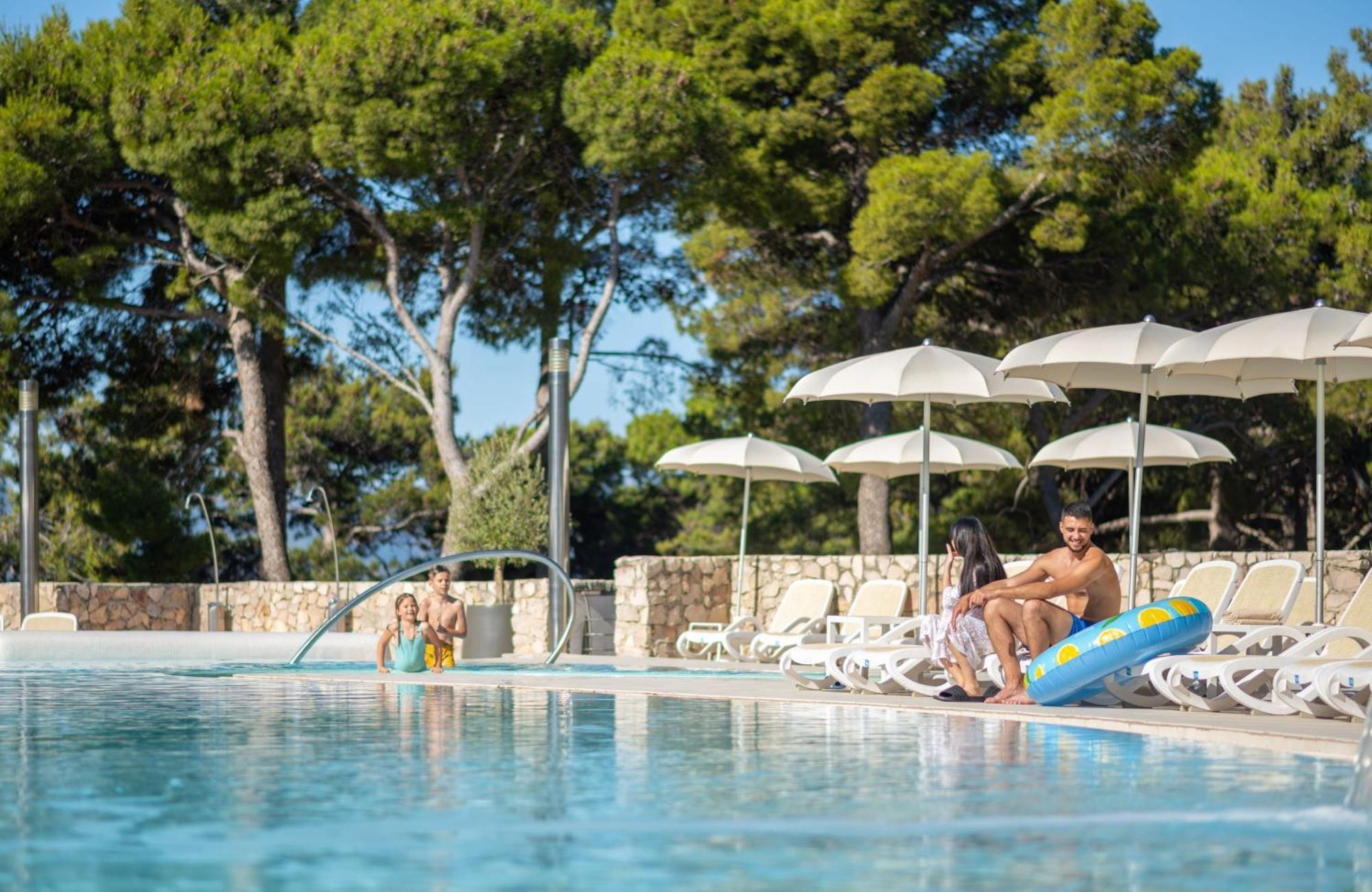 בול Bluesun Hotel Elaphusa מראה חיצוני תמונה