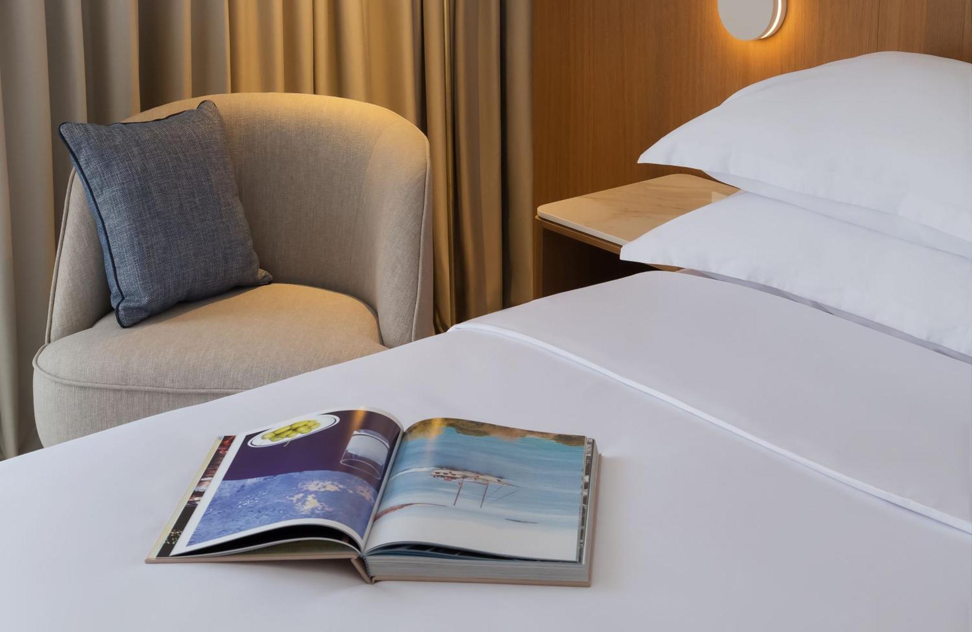 בול Bluesun Hotel Elaphusa חדר תמונה